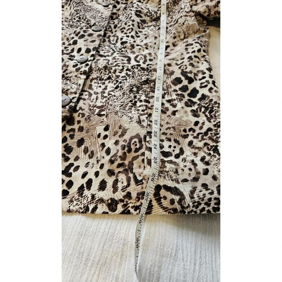 Chico’s Womens Animal Print Blazer Jacket Size 2 Large Mandarin Collar - Picture 7 of 7
